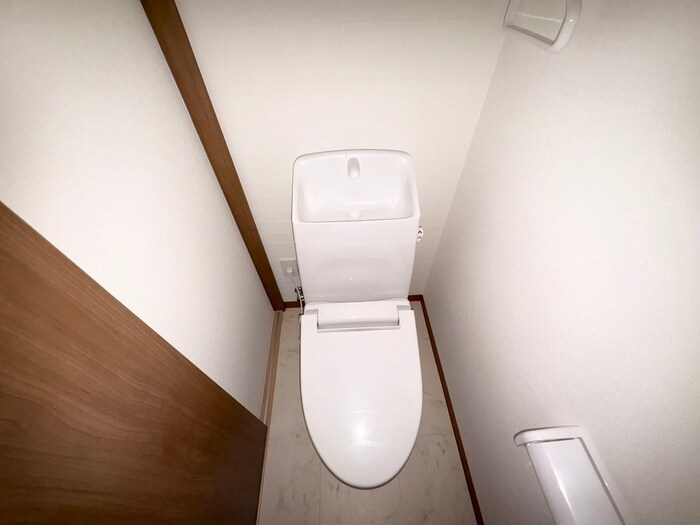 物件内観写真13　(トイレ)