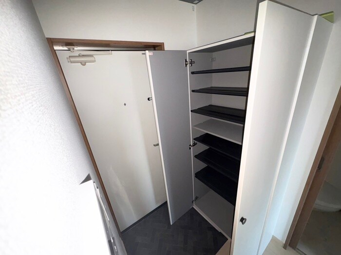 物件内観写真19　(靴箱)