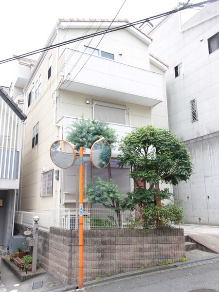 茨木市紫明園戸建外観写真