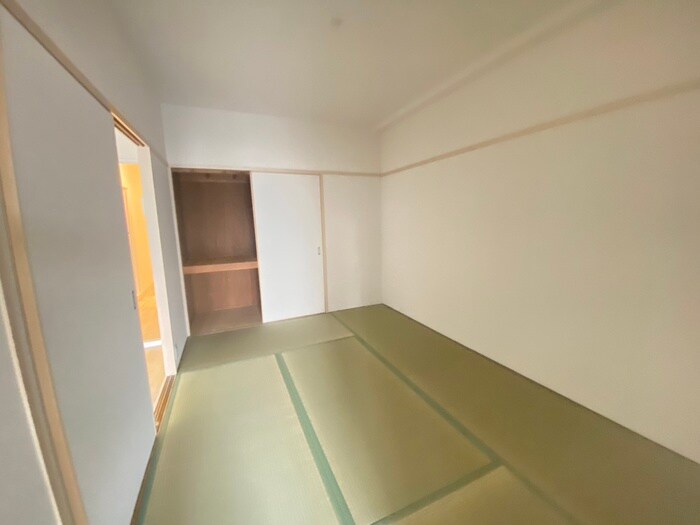 物件内観写真10　(居室)