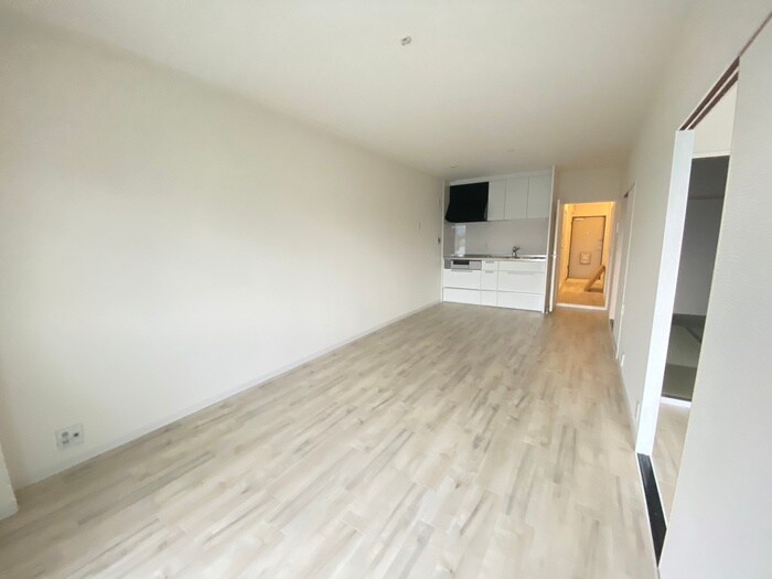 物件内観写真21　(居室)