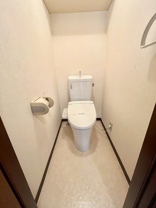 物件内観写真11　(トイレ)