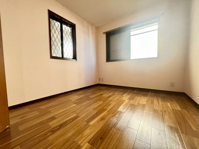 物件内観写真13　(居室)