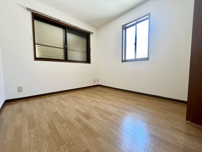 物件内観写真14　(居室)