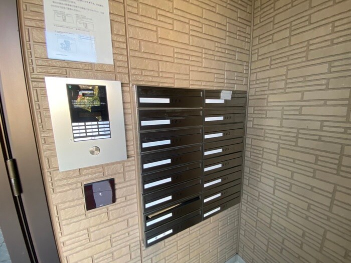 物件外観写真4　(建物設備)