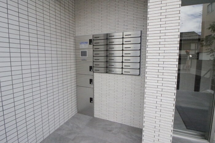 物件外観写真4　(建物設備)