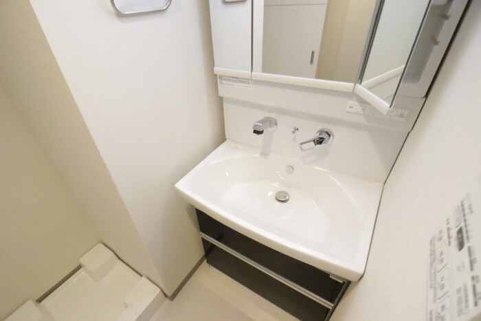 物件内観写真12　(洗面)