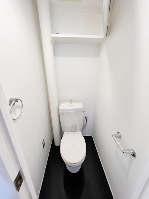 物件内観写真9　(トイレ)
