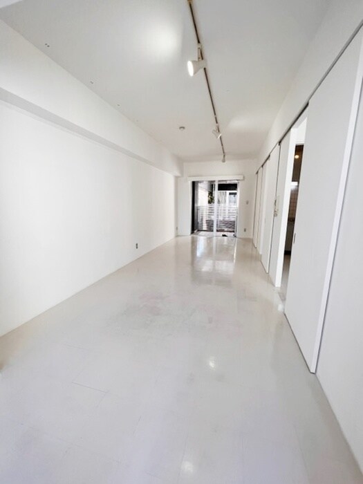 物件内観写真15　(居室)