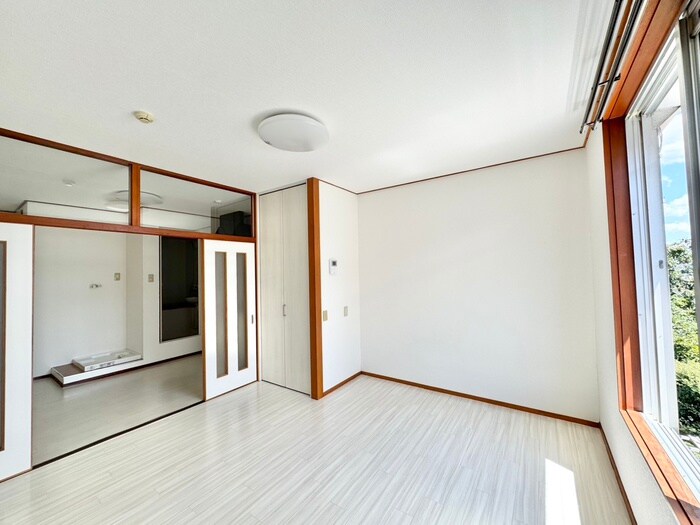 物件内観写真14　(居室)