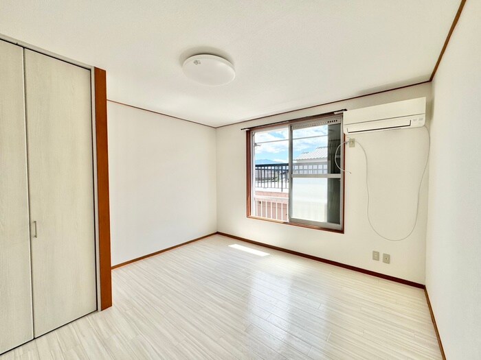 物件内観写真15　(居室)