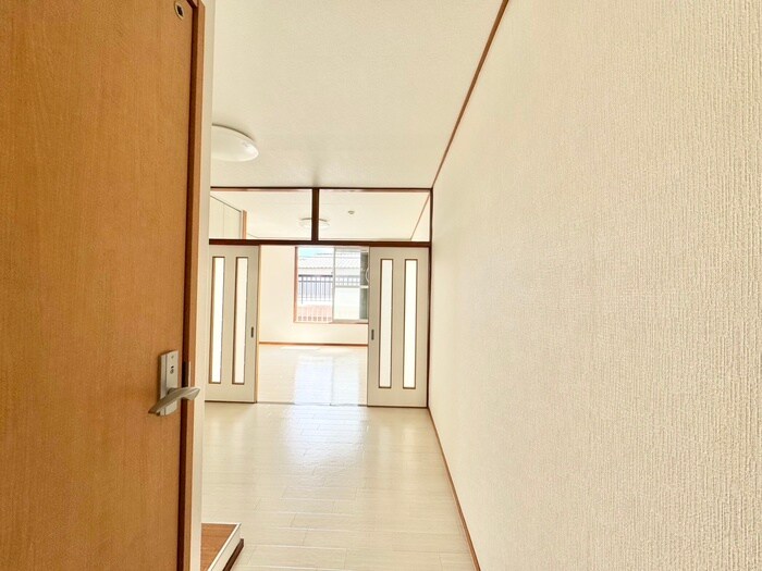 物件内観写真21　(廊下)