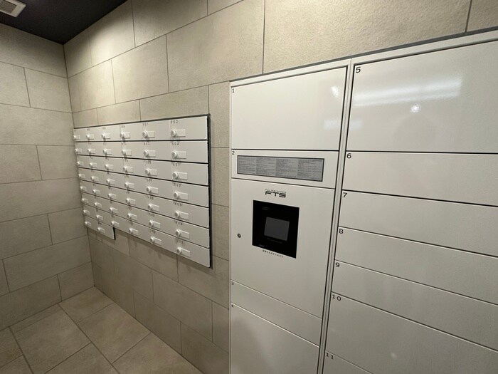 物件外観写真4　(建物設備)