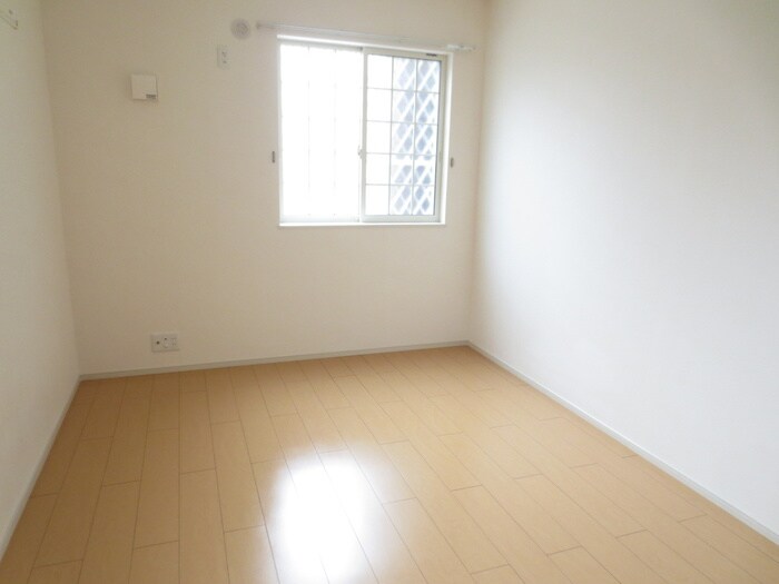 物件内観写真11　(居室)