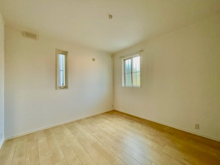 物件内観写真12　(居室)