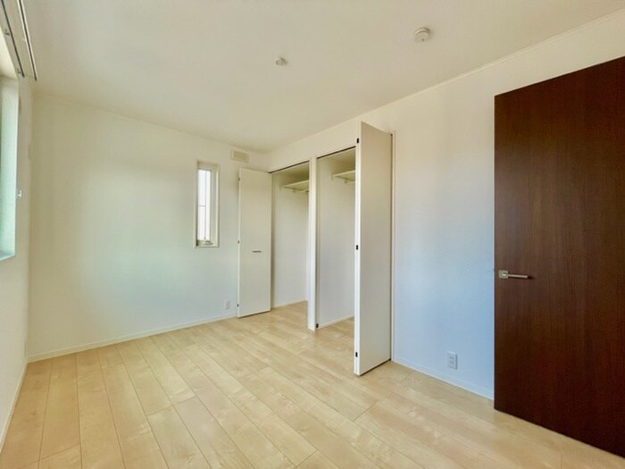 物件内観写真12　(居室)