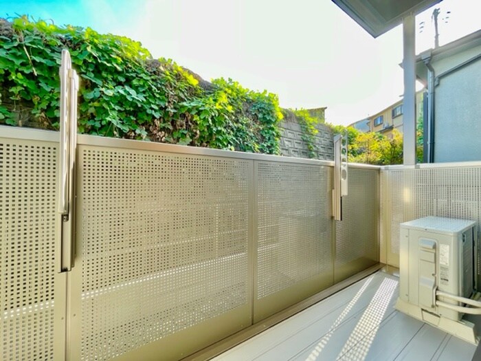 物件内観写真21　(室内からの展望)