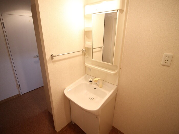 物件内観写真11　(洗面)