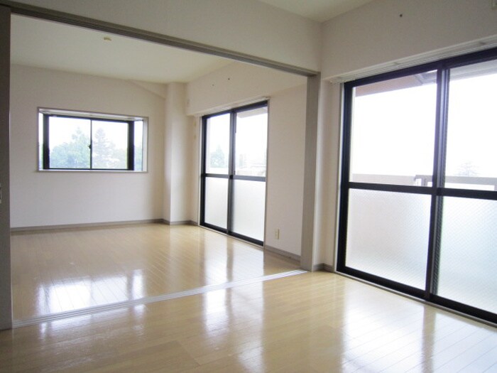 物件内観写真7　(居室)