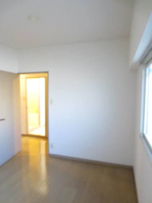 物件内観写真11　(居室)