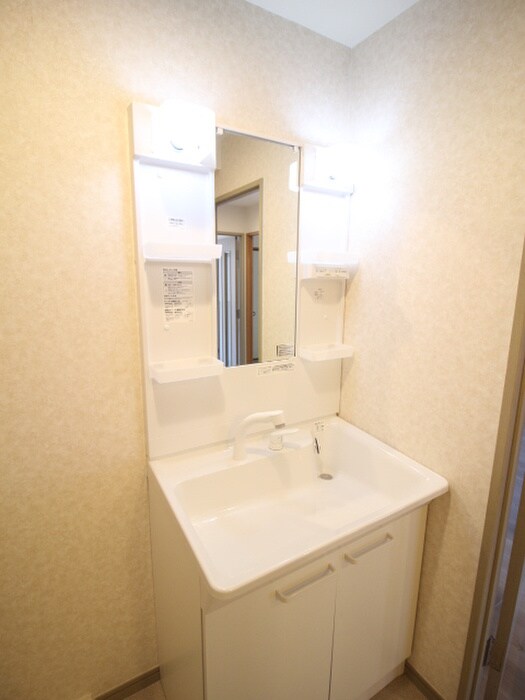 物件内観写真11　(洗面)