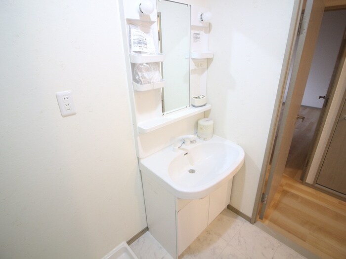 物件内観写真13　(洗面)