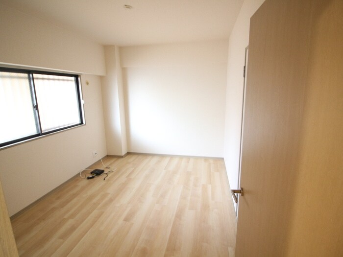 物件内観写真20　(居室)