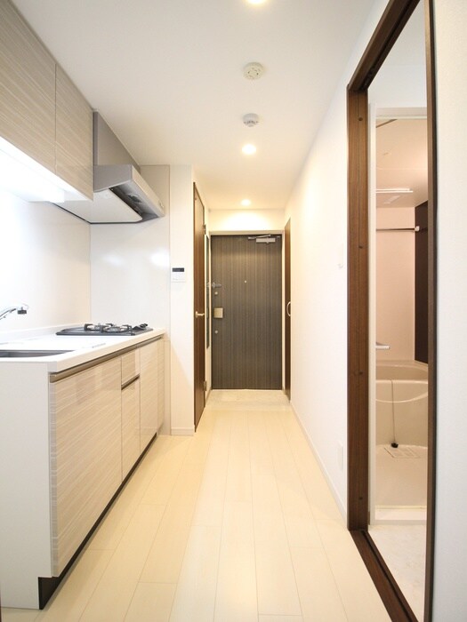 物件内観写真11　(廊下)