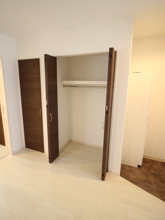 物件内観写真11　(収納)