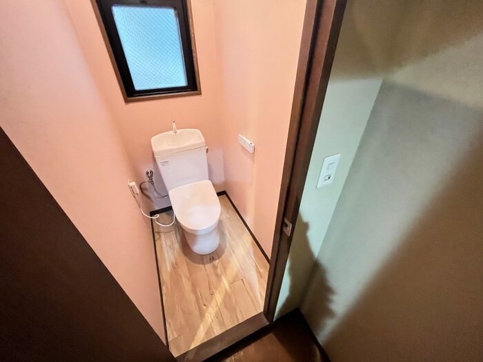 物件内観写真12　(トイレ)