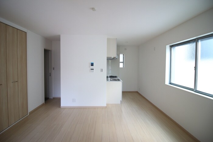 物件内観写真15　(居室)