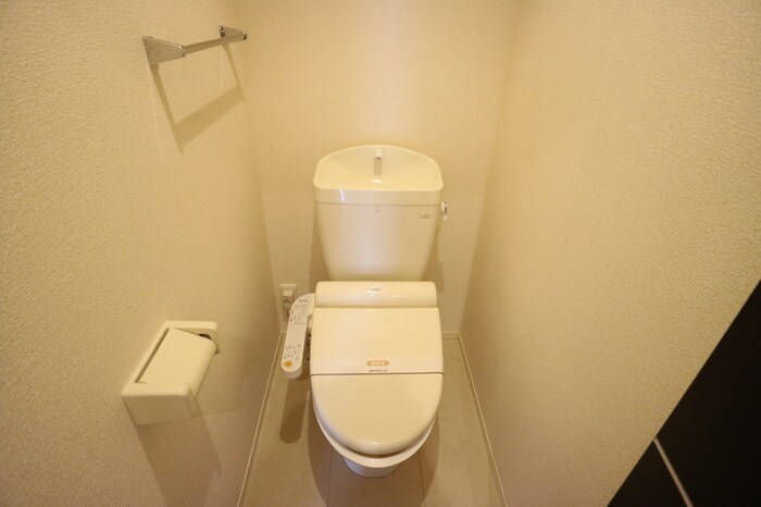 物件内観写真7　(トイレ)