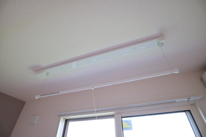 物件内観写真15　(洗濯機置場)