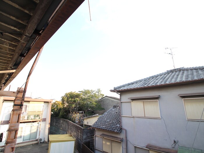 物件内観写真22　(室内からの展望)