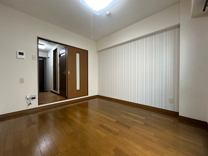 物件内観写真13　(居室)