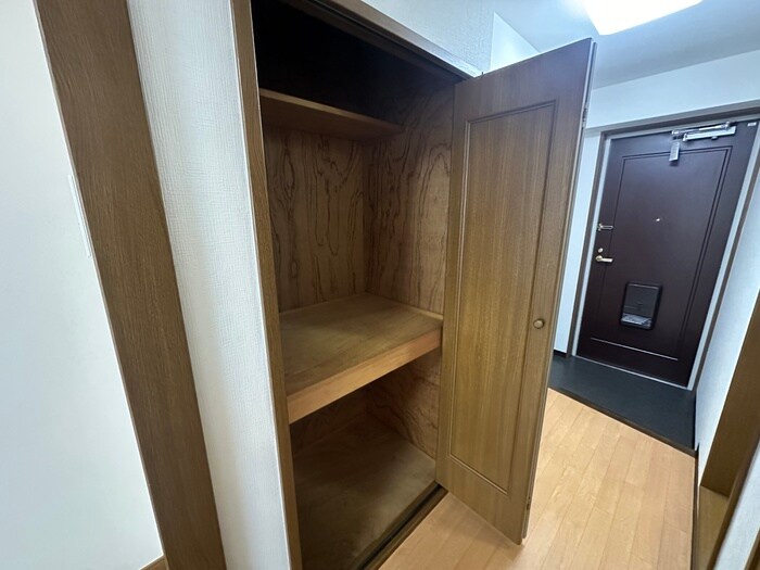 物件内観写真14　(収納)