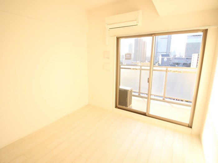 物件内観写真10　(居室)