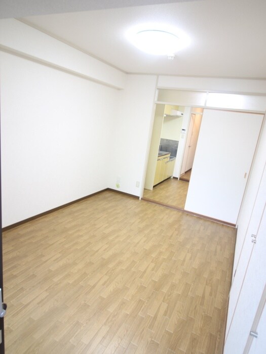 物件内観写真14　(居室)