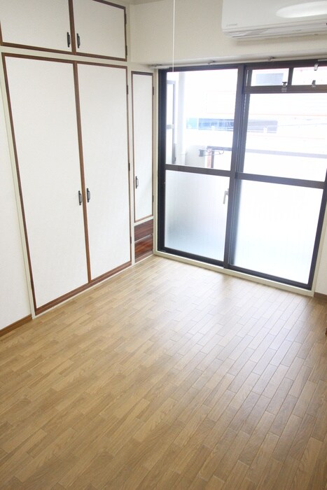 物件内観写真18　(居室)
