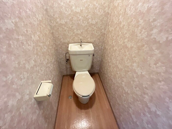 物件内観写真6　(トイレ)