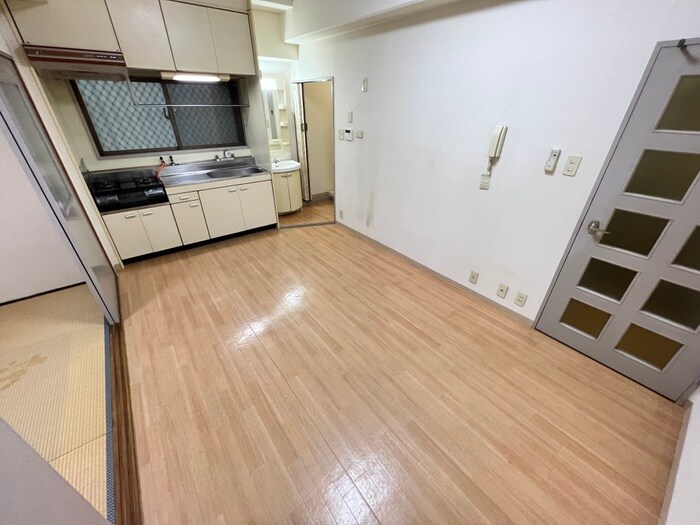 物件内観写真18　(居室)