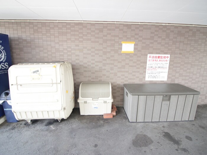 物件外観写真4　(建物設備)