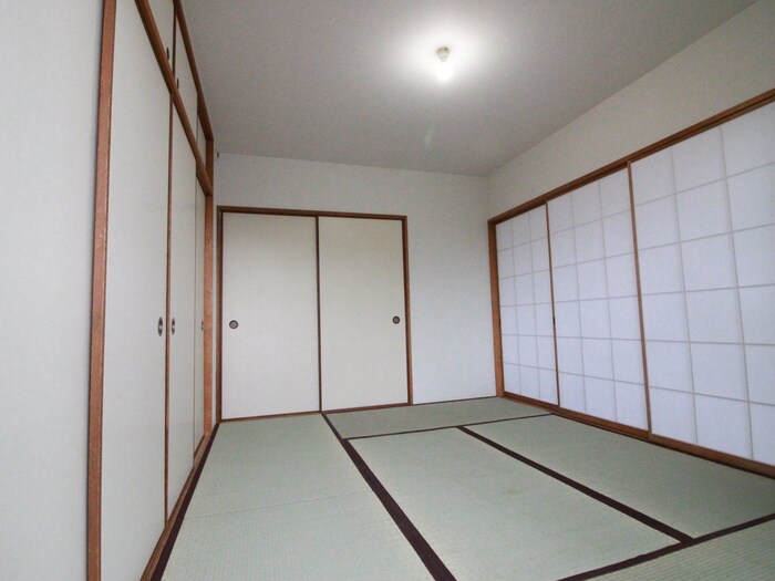 物件内観写真18　(居室)