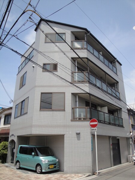 ロイヤルオーク外観写真