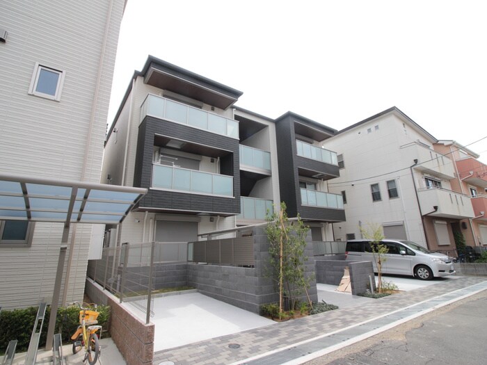 物件外観写真6　(外観写真)