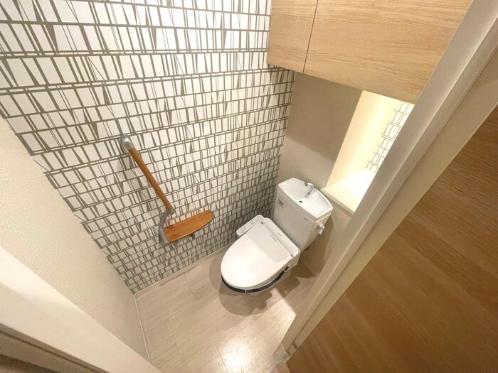 物件内観写真14　(トイレ)