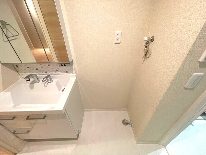 物件内観写真22　(洗濯機置場)