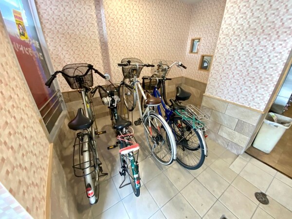 駐輪場