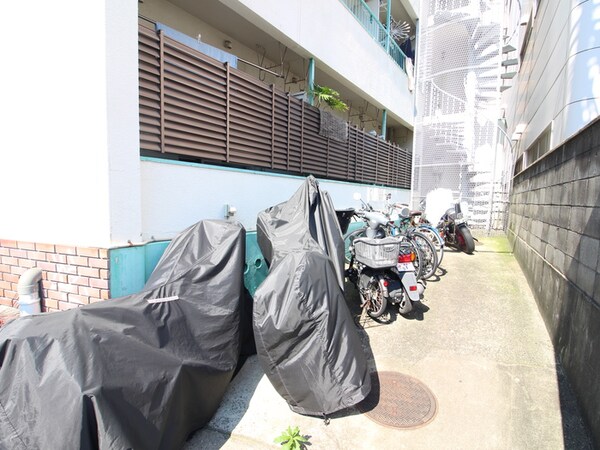 駐輪場