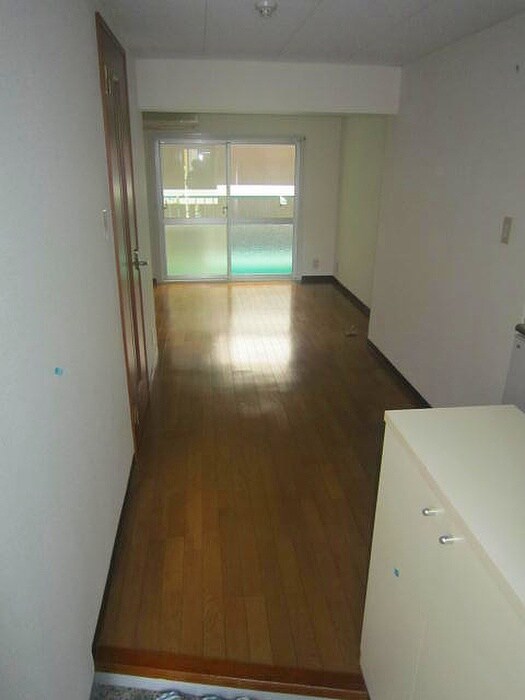 物件内観写真20　(廊下)